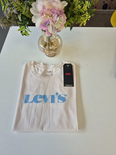 Levis női póló